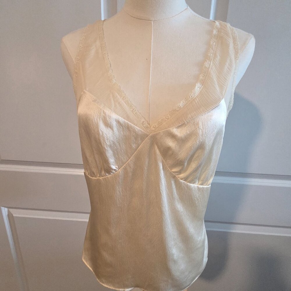 Banana Republic 100% Silk Cream Color Cami SZ SM